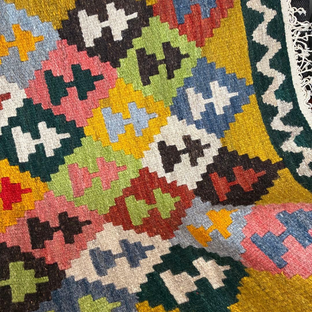 サマルカンド　手織り　草木染め　絨毯