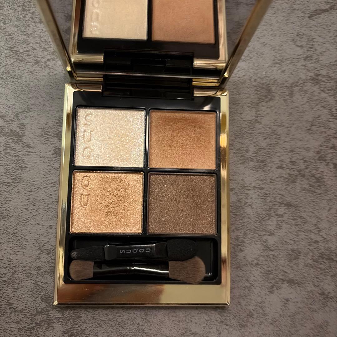 お値下げ中！SUQQU シグニチャー カラー アイズ 15 凛覗