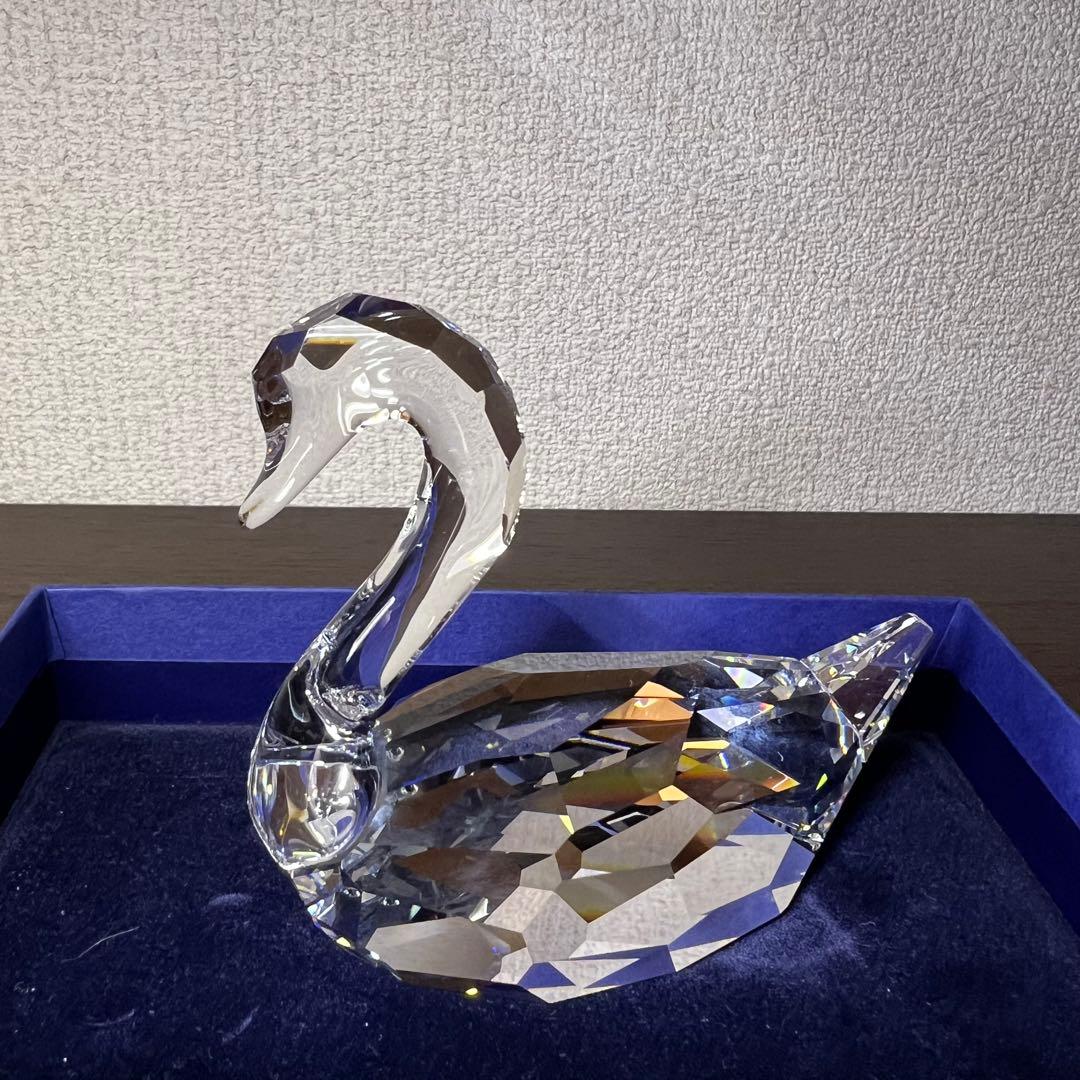 スワロフスキー　スワン