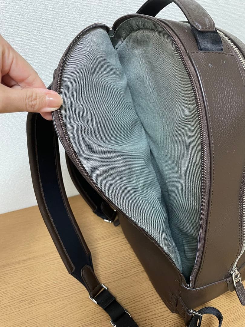 COLE HAAN リュック