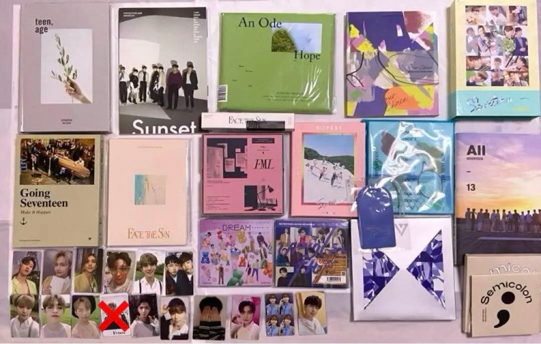 SEVENTEEN アルバム　まとめ売り　セブチ　トレカ　CD ポラロイド