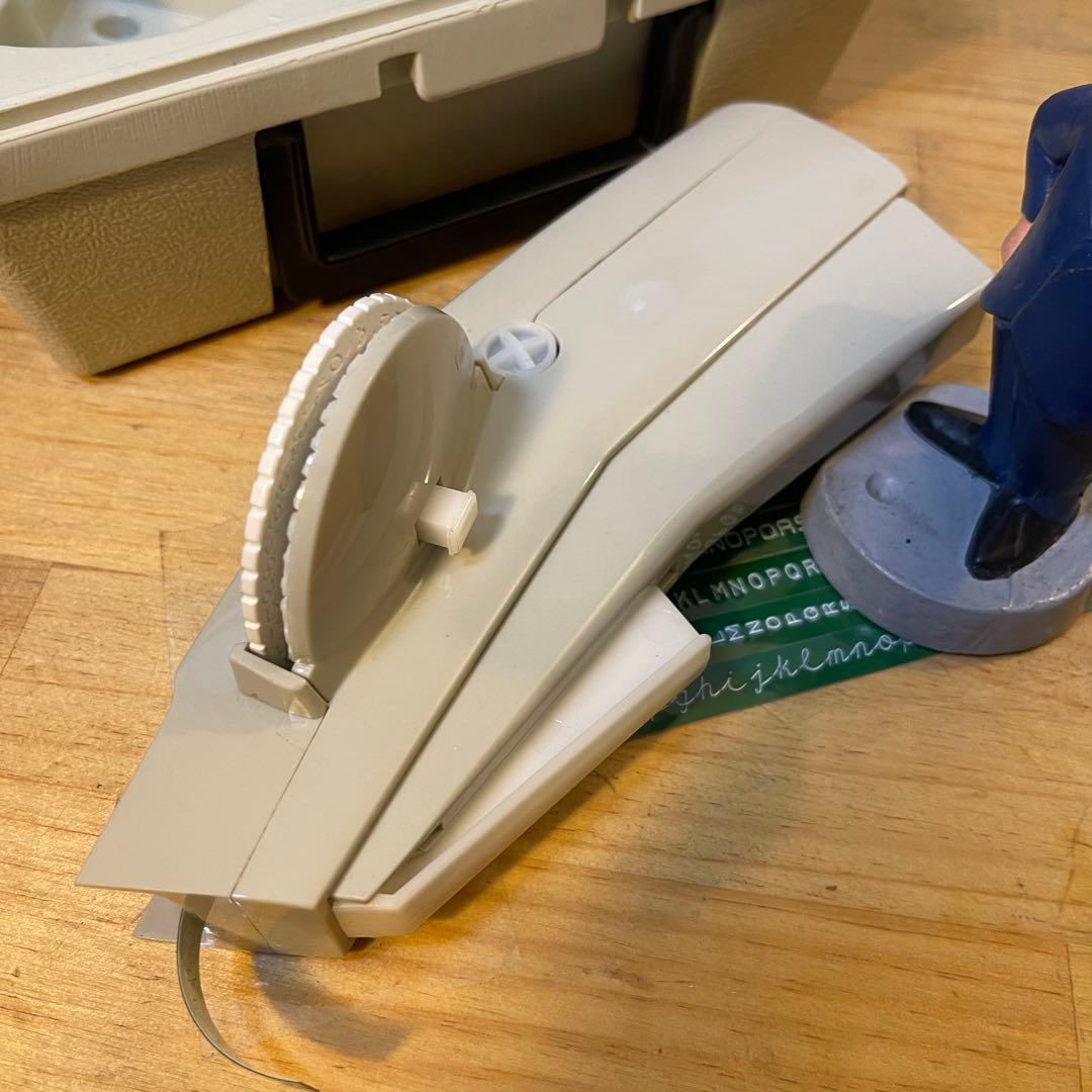 ■製品保証■ 【繋がる筆記体・文字盤4個】ダイモ M-6 DYMO 175-17