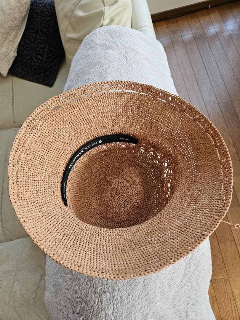 ◆ヘレンカミンスキー【未使用】レアなラフィアハット 一点もの！4万 プリム幅8㎝