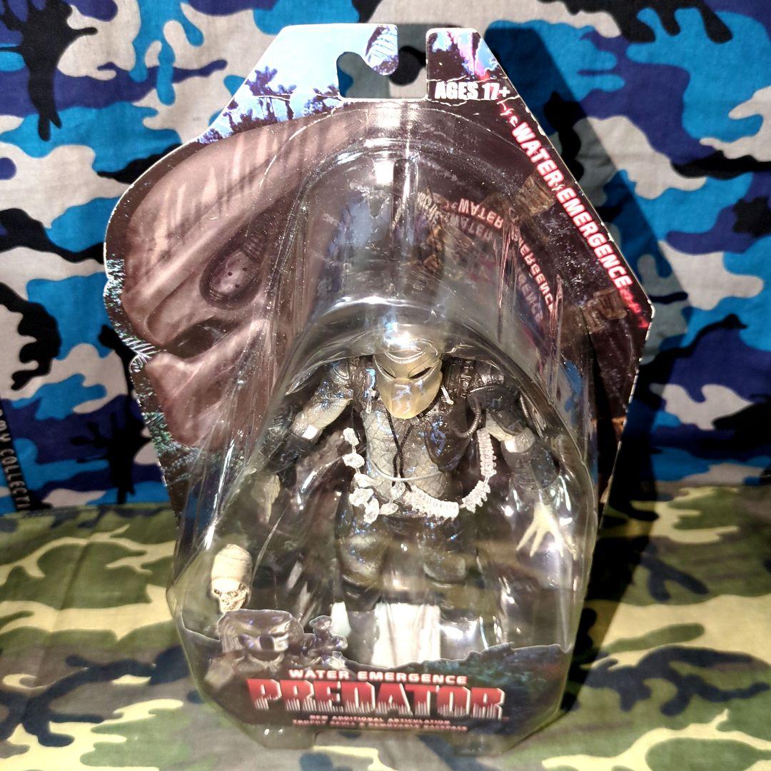 NECA／ウォーターエマージェンシー•プレデター【未開封】