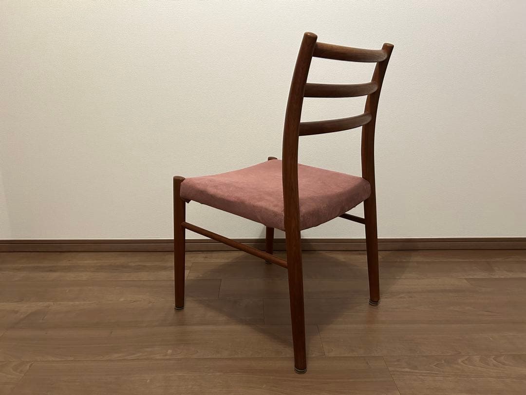 ヴィンテージ　チーク無垢材×スエード　チェア　青林製作所　椅子　北欧